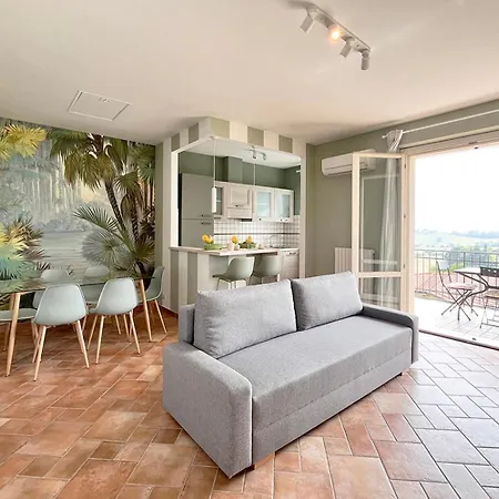 Apartment Le Quiete Stanze, Tra Le Colline E Il Mare